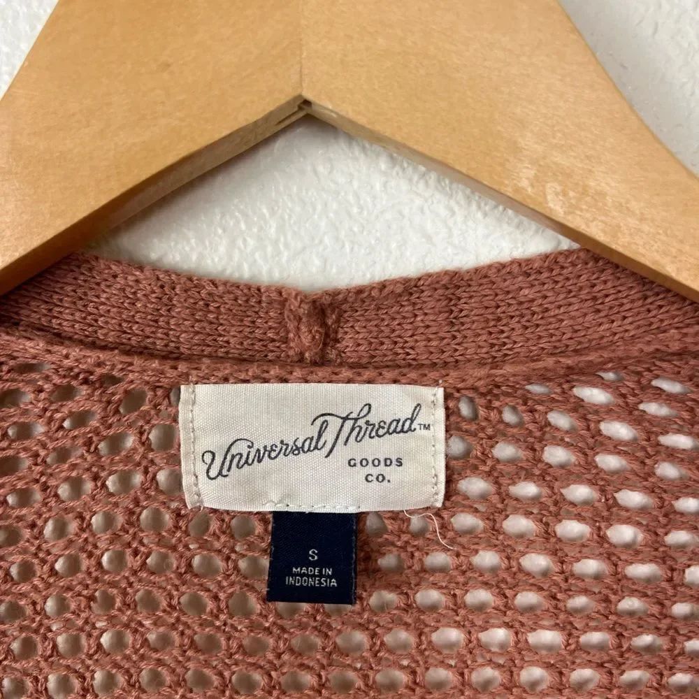 Universal Threads /Target Knit Cardigan size Small - Picture 4 of 7